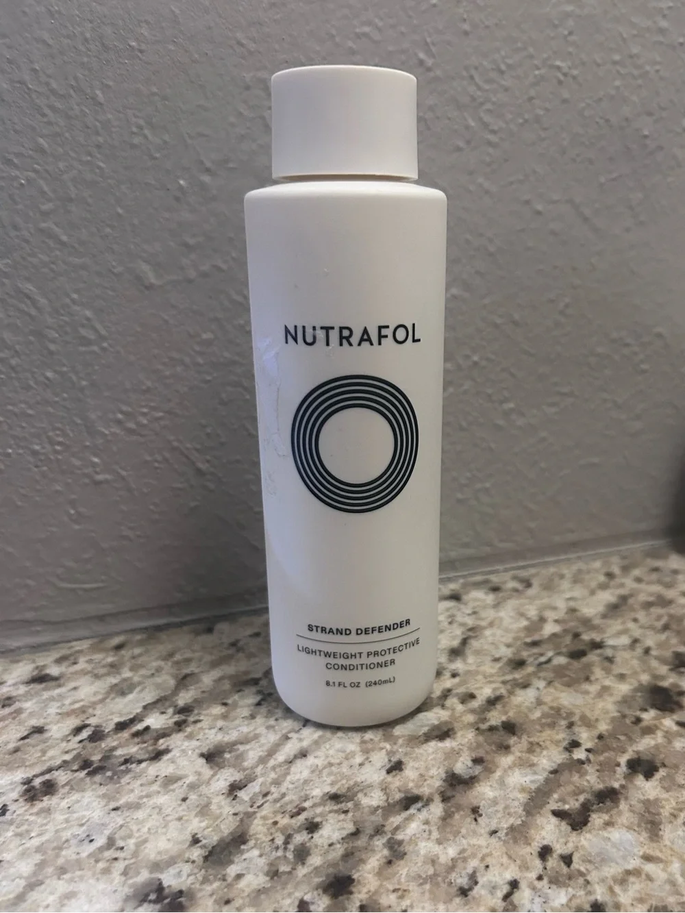 Nutrafol Strand Defender Lightweight Protective Conditioner